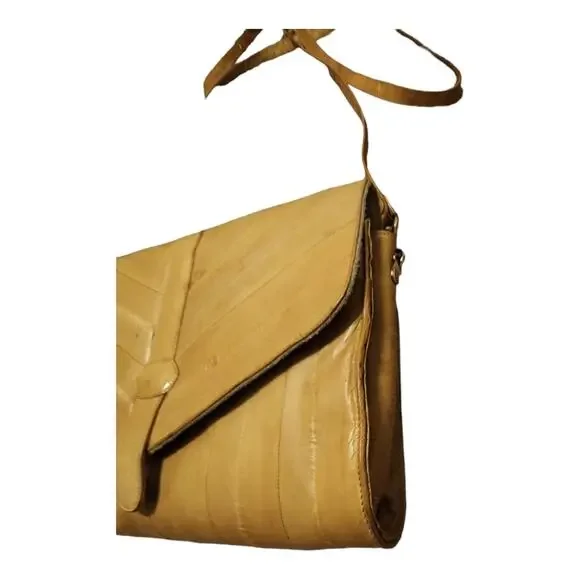 Vintage 80s Sunco 100% Genuine EEL crossbody bag - Picture 2 of 9